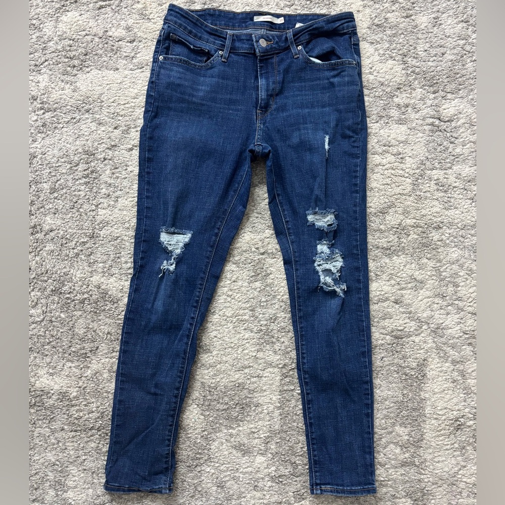 Levi's Women's Dark Blue Distressed 711 Skinny Denim Jeans Size 30